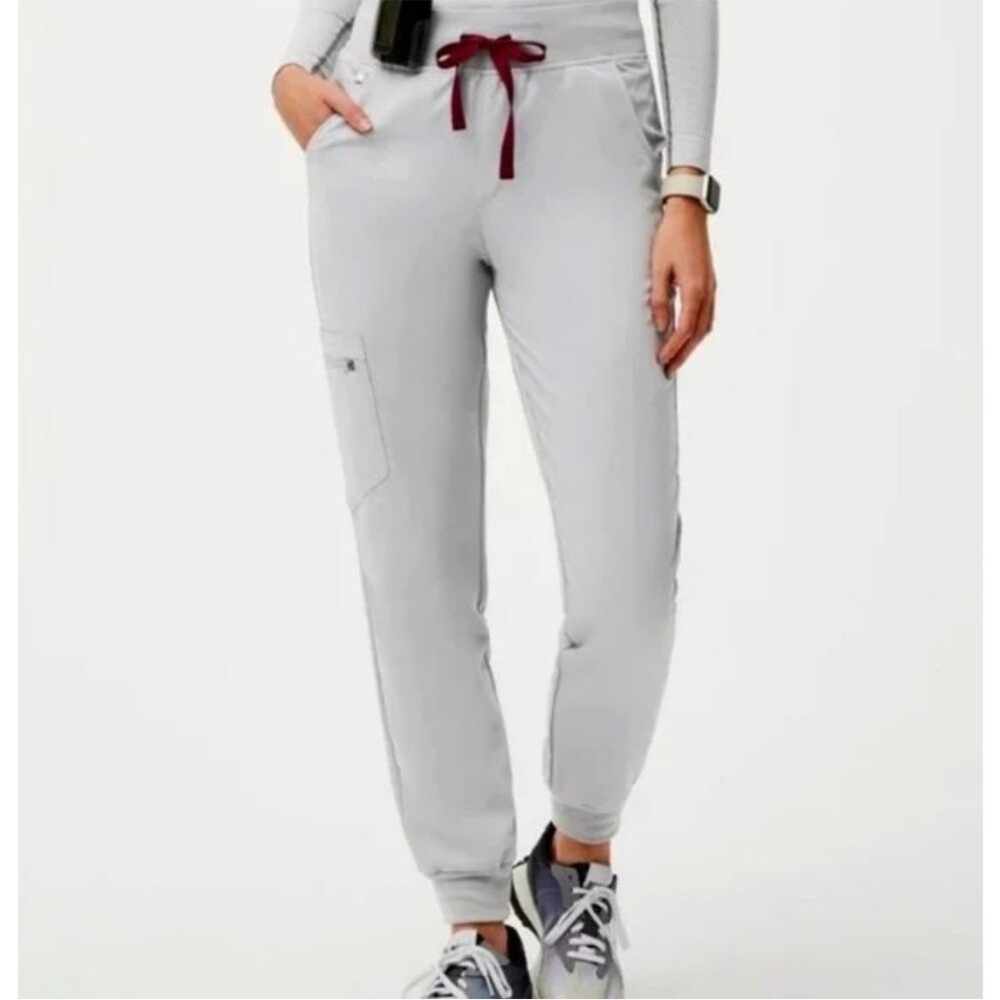 Figs Women's Light Gray Jogger Pants with Burgundy Tie and scrub top xxs